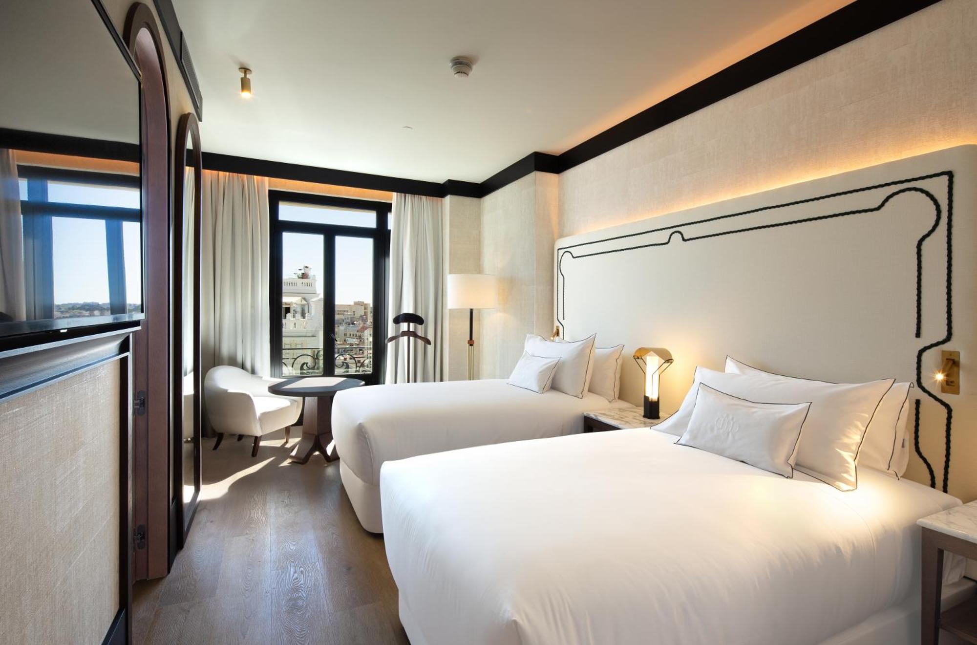 Hotel Montera Madrid, Curio Collection By Hilton Εξωτερικό φωτογραφία