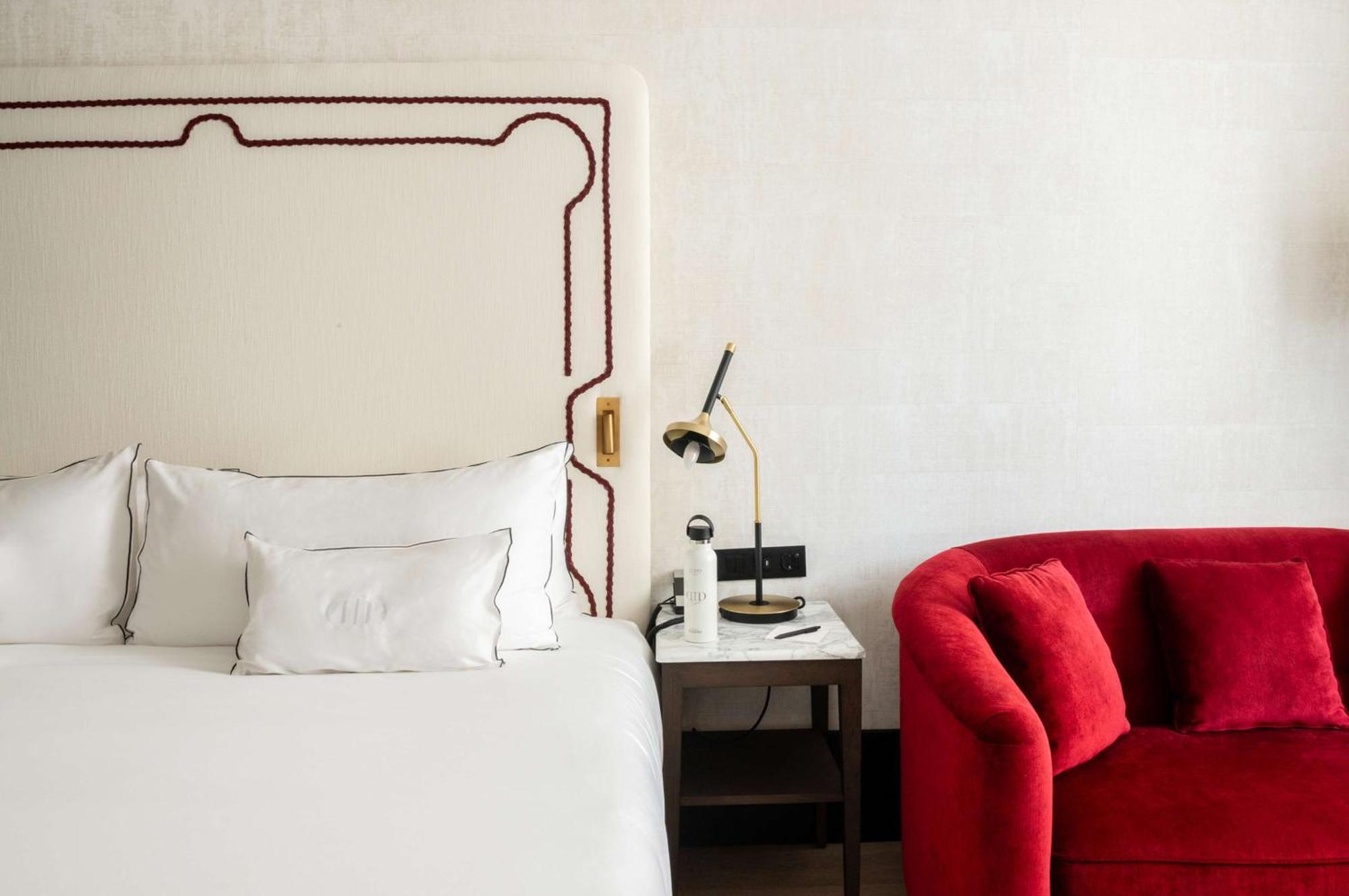 Hotel Montera Madrid, Curio Collection By Hilton Εξωτερικό φωτογραφία