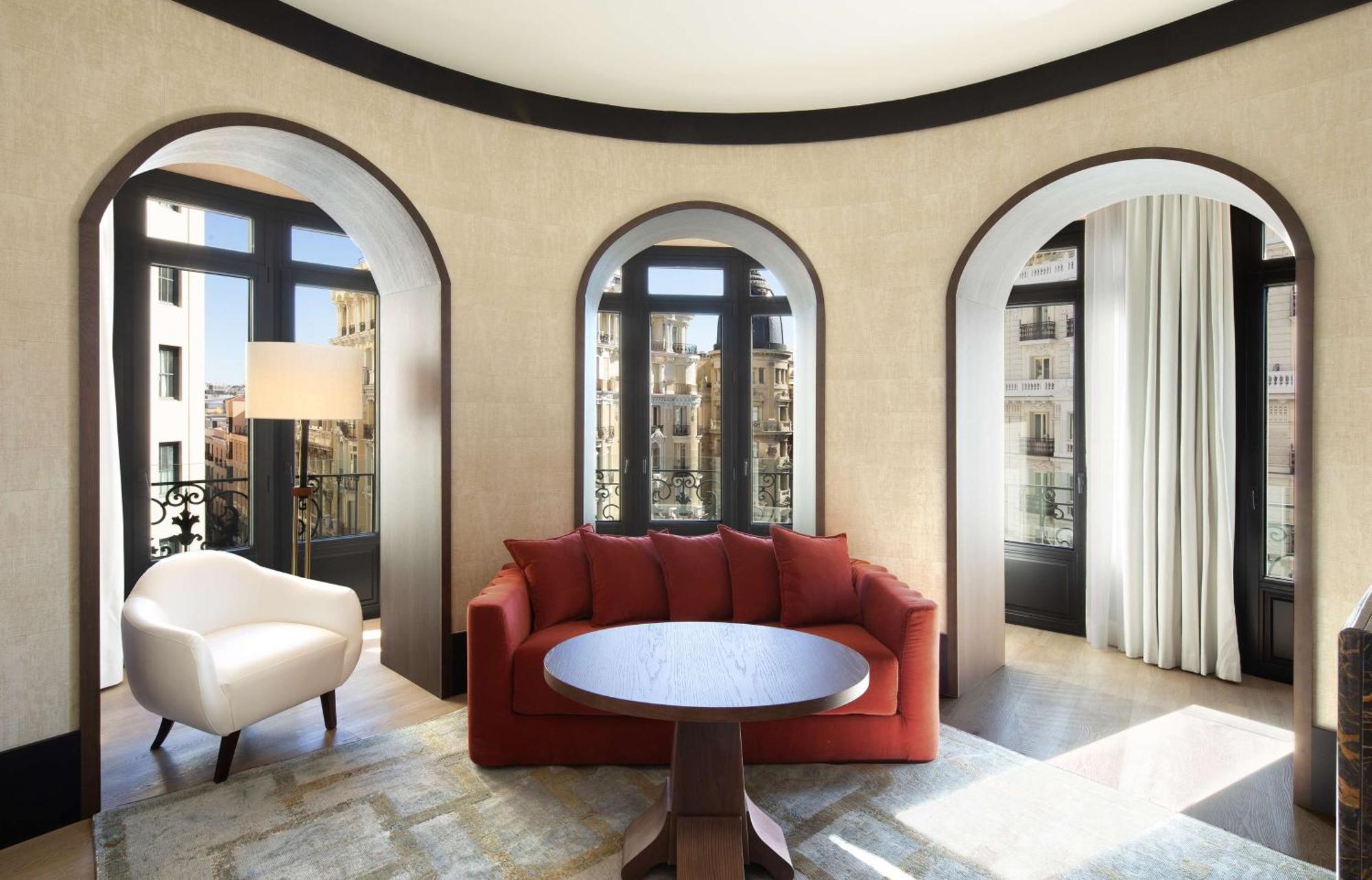 Hotel Montera Madrid, Curio Collection By Hilton Εξωτερικό φωτογραφία