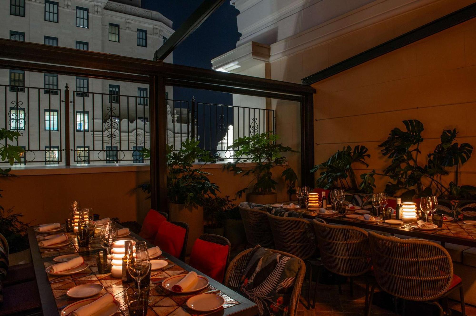 Hotel Montera Madrid, Curio Collection By Hilton Εξωτερικό φωτογραφία