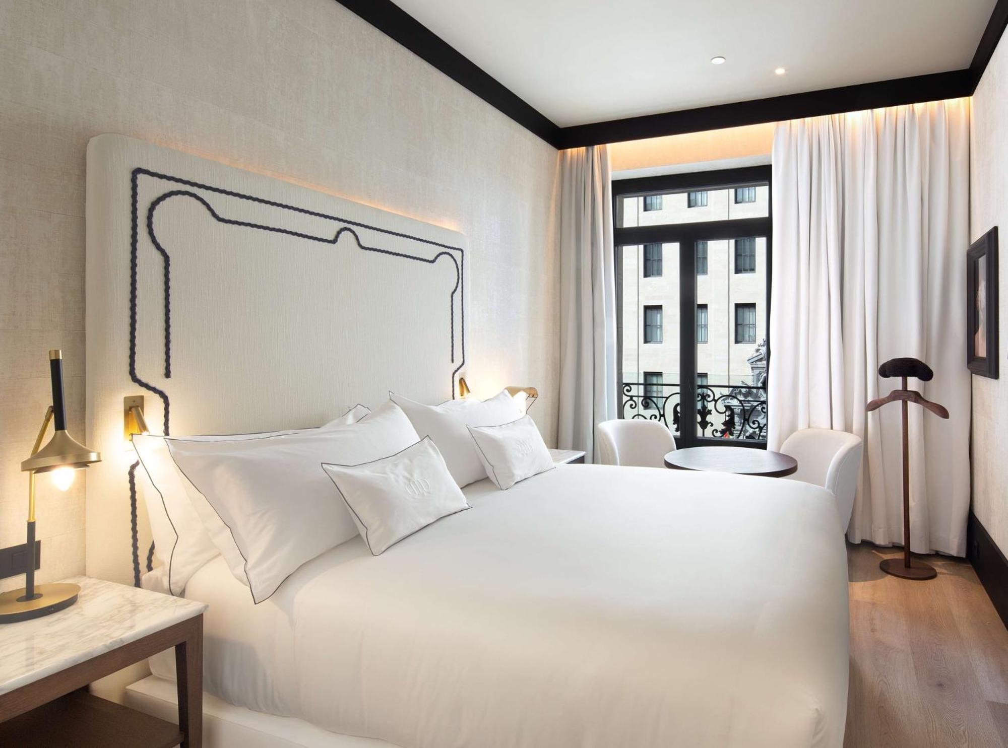 Hotel Montera Madrid, Curio Collection By Hilton Εξωτερικό φωτογραφία